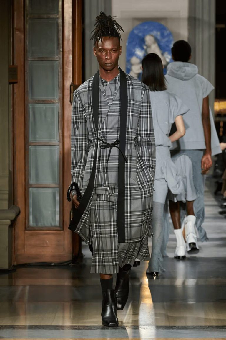 Setchu FW25 Merges Origami and Manga