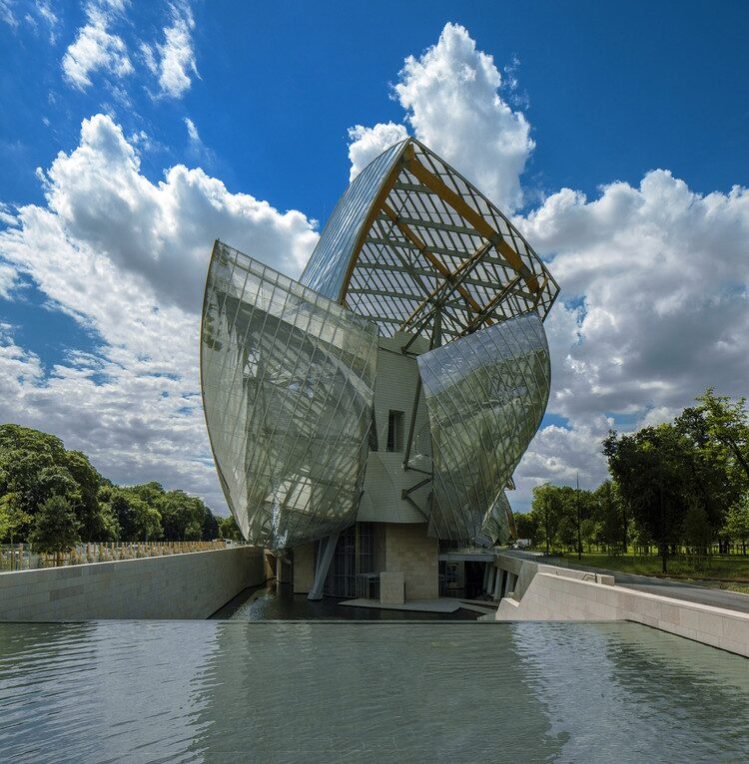Image of Louis Vuitton Foundation, Paris, France